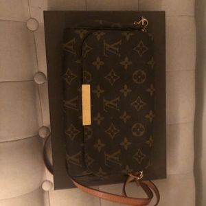 Louis Vuitton Favorite PM